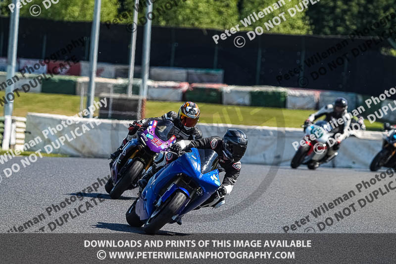 enduro digital images;event digital images;eventdigitalimages;mallory park;mallory park photographs;mallory park trackday;mallory park trackday photographs;no limits trackdays;peter wileman photography;racing digital images;trackday digital images;trackday photos